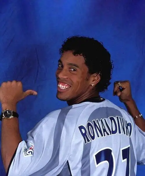 中不离不弃 中不离不弃