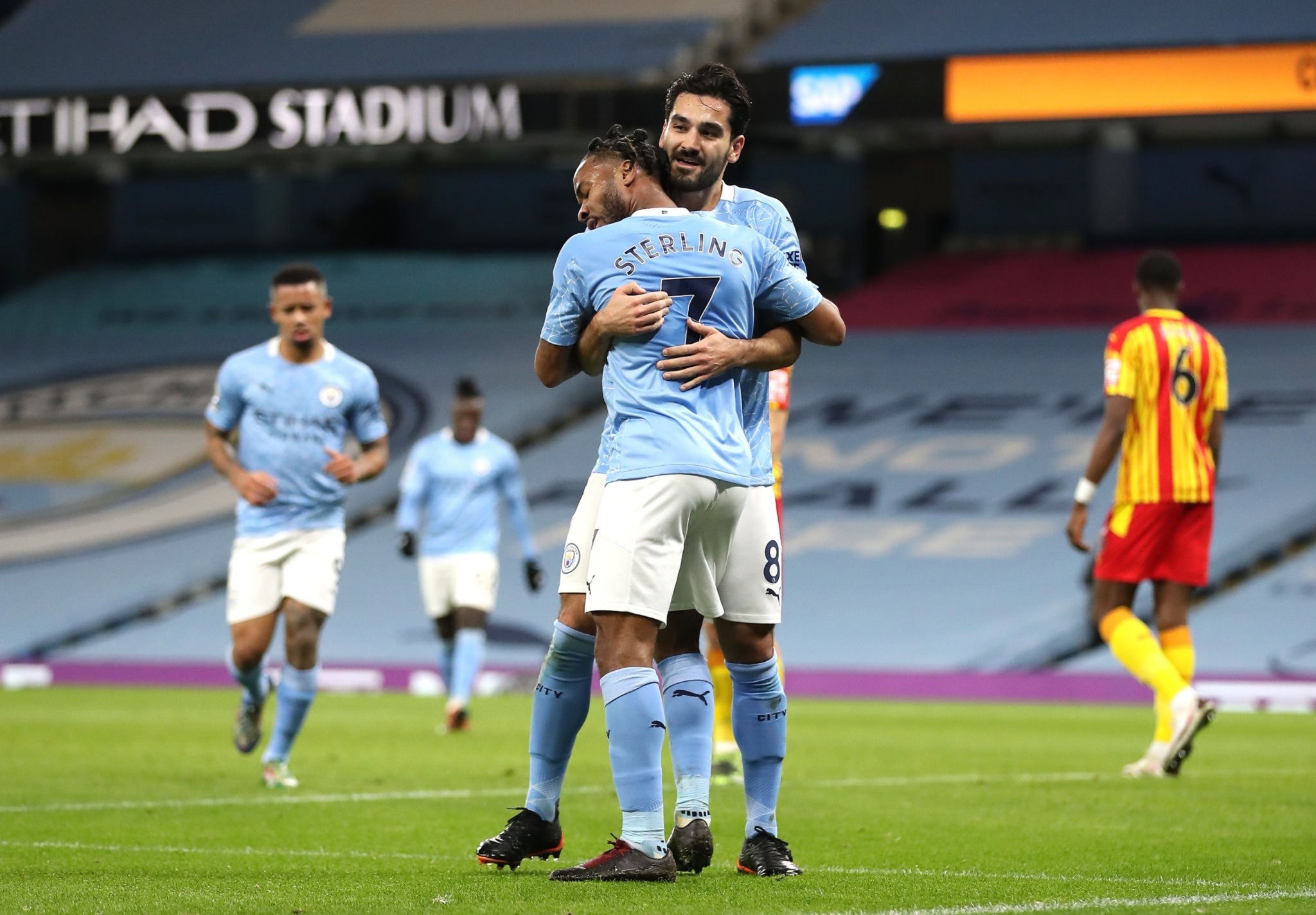 德媒曝加拉塔萨雷对埃德森报价约为1000万欧 但曼城尚未接受